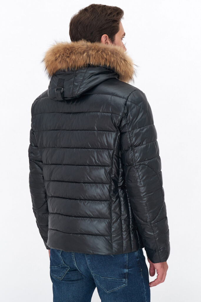 куртка мужская утепленная с мехом енота черная 7