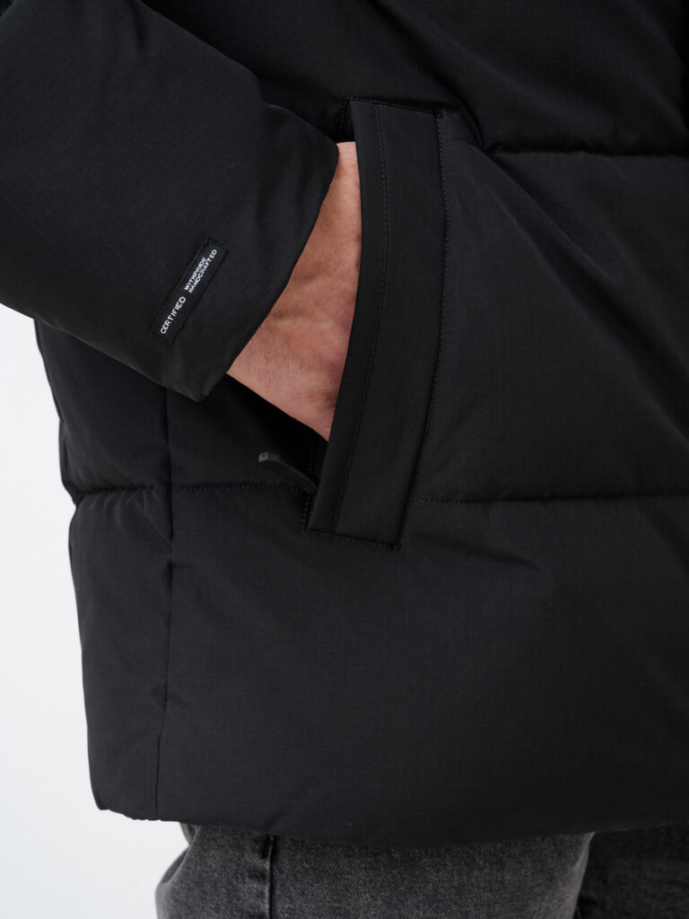 куртка мужская утепленная черная 6